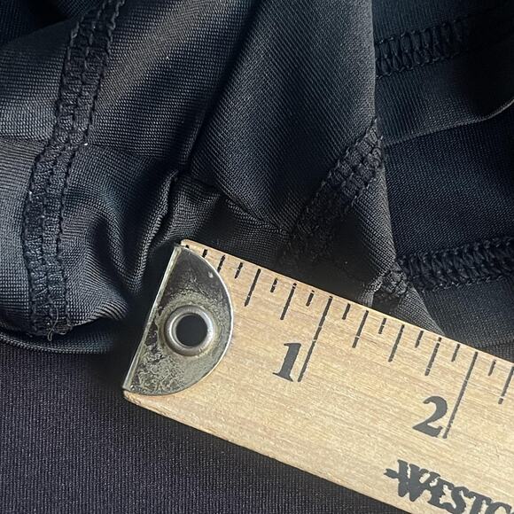 Hooters Shirt Shorts Set Womens XS White Black Glass City Toledo OH Tank Slogan - Picture 10 of 10